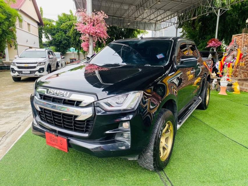 ISUZU D-MAX HI-LANDER กระบะ 4 ประตู ตัว Z ปี 2021ระบบเกียร์:AUTOสี:ดำเลขไมล์:แท้100% 3