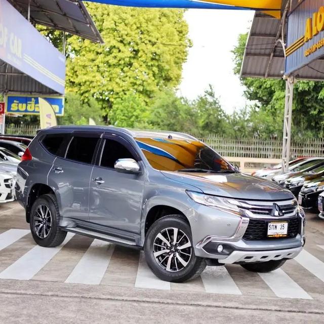 รถสวยพร้อมใช้งาน  Mitsubishi Pajero 2