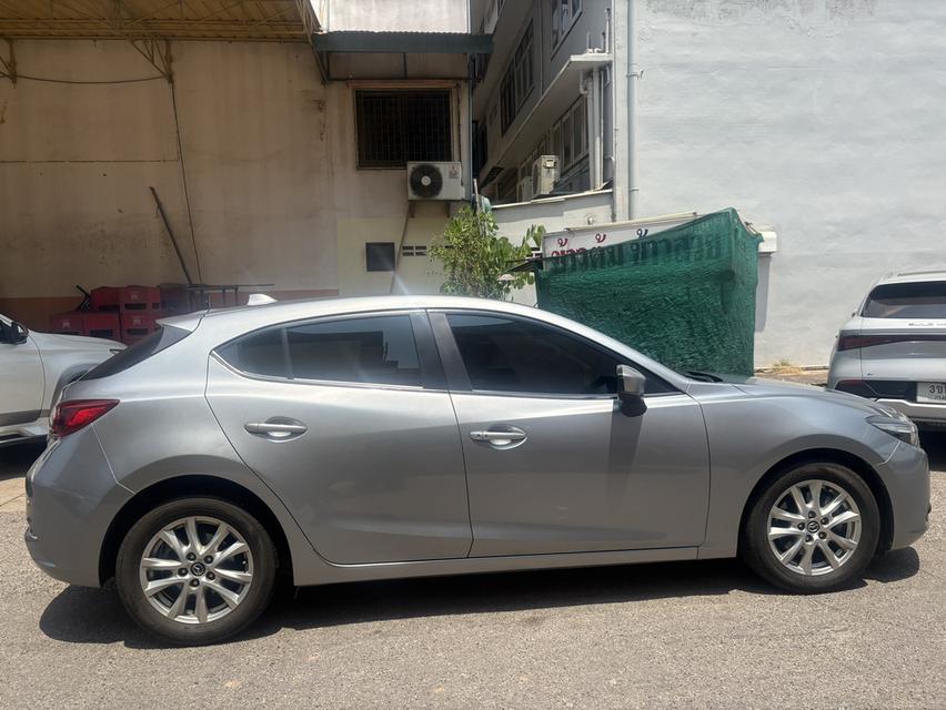 รถยนต์ MAZDA 3 2.0 ปี 2016 รูปที่ 4