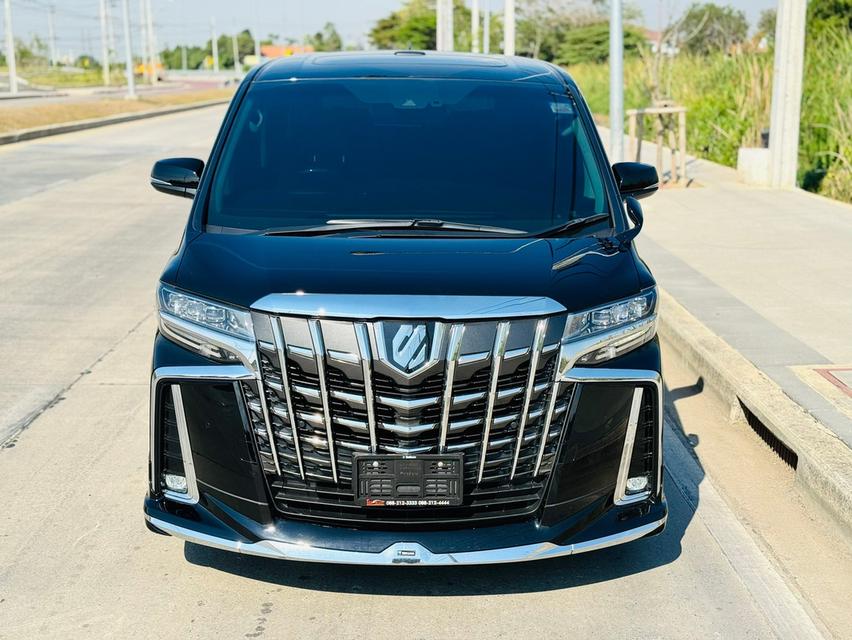 TOYOTA ALPHARD 2.5 SC PACKAGE MNC 2023 3