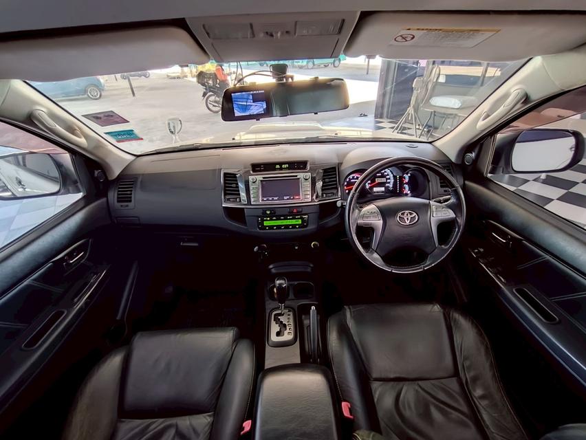 TOYOTA FORTUNER 2.5 V CHAMP 2WD เกียร์ออโต้ ปี2014 สีขาว 10