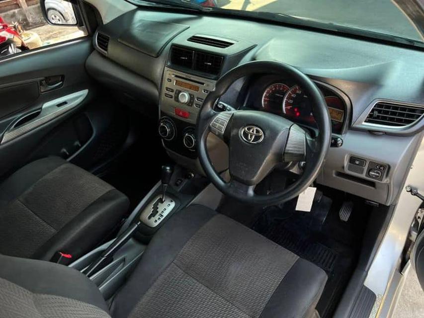 #Toyota Avanza 1.5 S  3