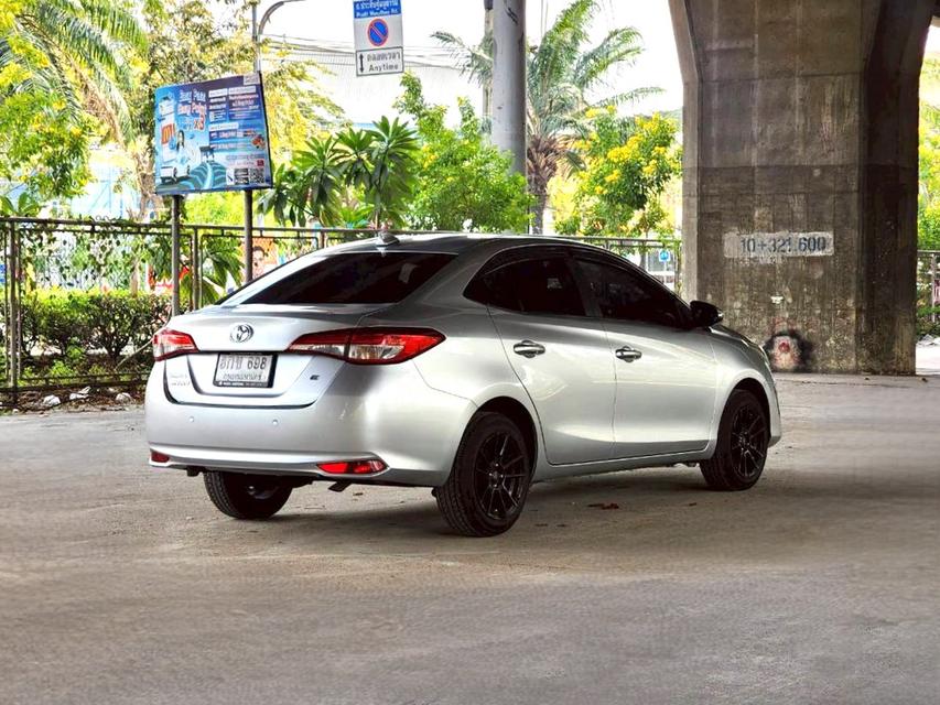 ขายรถ Toyota Yaris Ativ 1.2E ปี 2018 สีเทา เกียร์ออโต้ รูปที่ 4