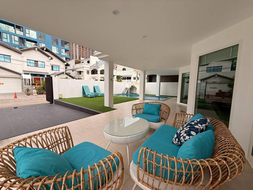 Luxury Pool villa for rent At Jomtien Beach 19