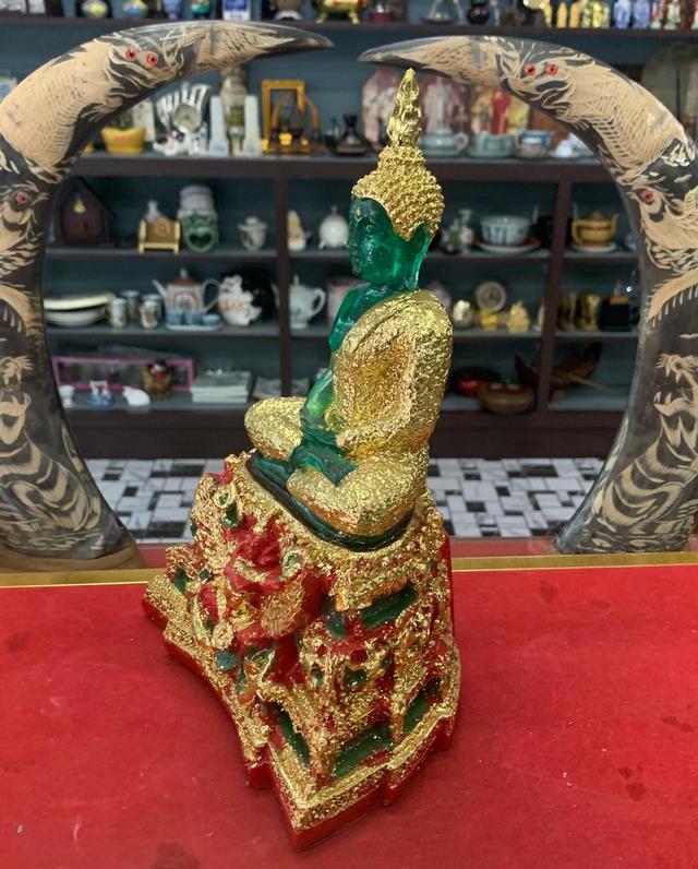 พระแก้ว งานเรซิน 4