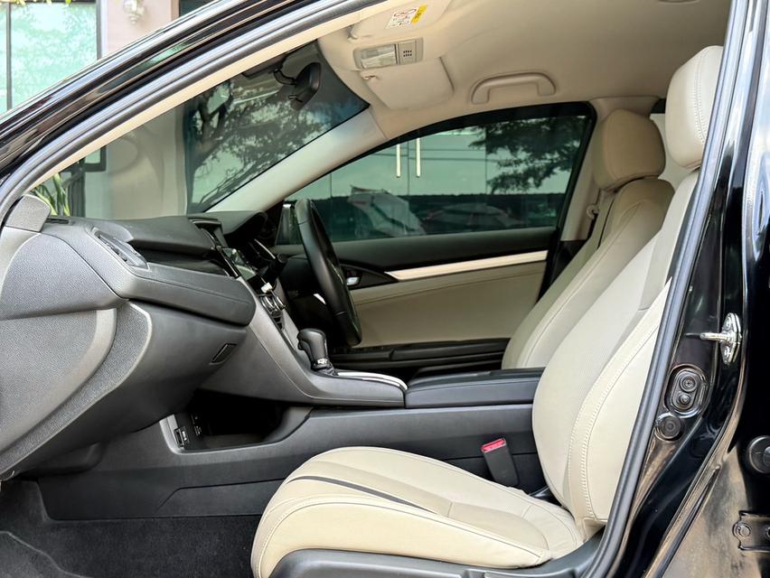 2021 HONDA CIVIC FC 1.8 EL MC รถมือเดียวออกป้ายแดง สภาพป้ายแดง รถวิ่งน้อยเพียง 7X,XXX กม รถไม่เคยมีอุบัติเหตุครับ 13