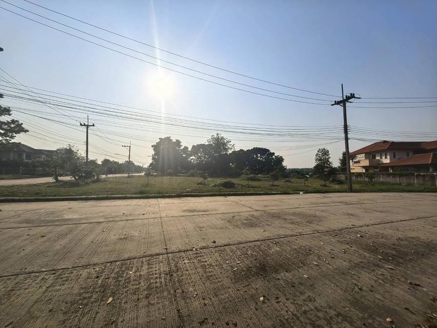 ⛳ เหมาะสำหรับปลูกสร้างบ้าน 🏡ในโครงการหมู่บ้านเดอะลากูน1 อำเภอสามโคก จังหวัดปทุมธานี ติดละเลสาป 17