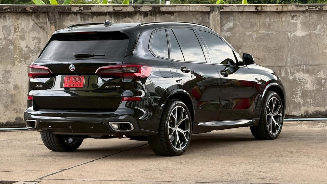 BMW X5 xDrive45e M Sport รถออกสิ้นปี 2022 ไมล์ 43,xxx กม.