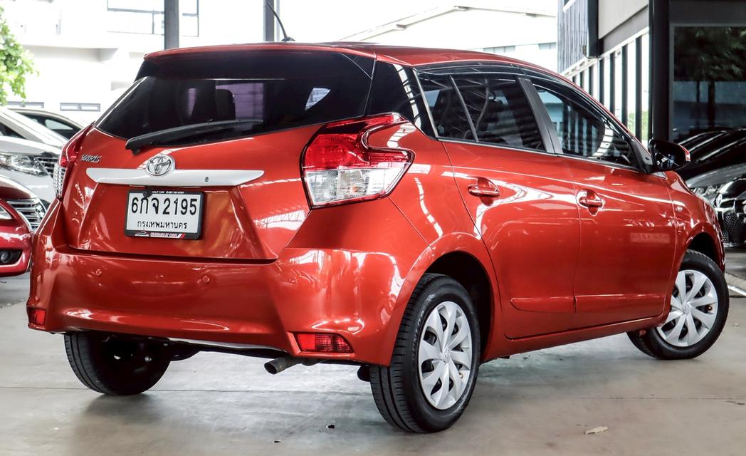 TOYOTA YARIS 1.2J 14