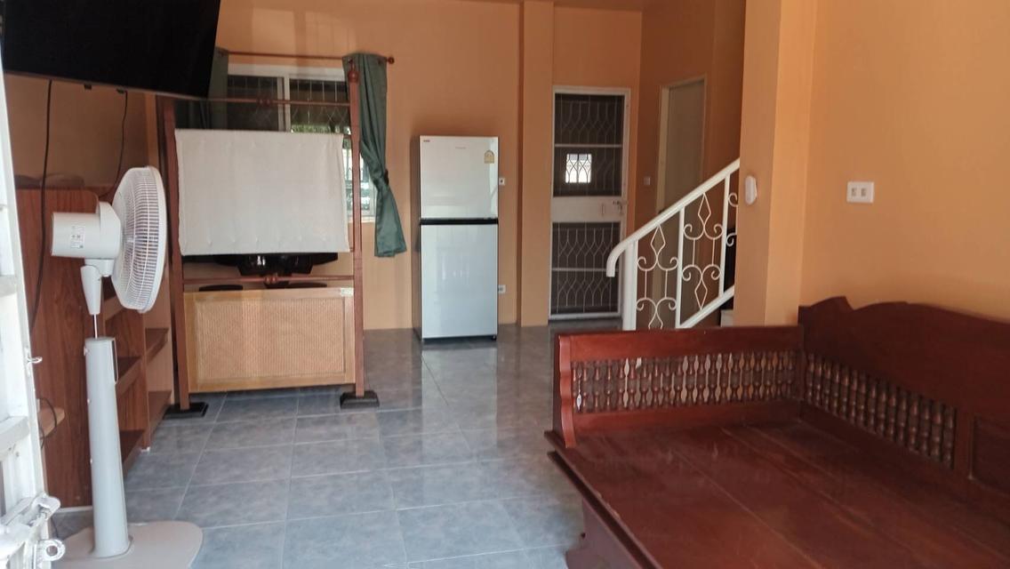 ทาวน์เฮ้าส์ขนาด ๓ ห้องนอน ๒ ห้องน้ำ 3