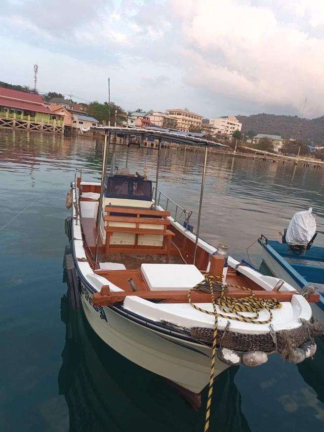 ขายราคาถูก เรือประมงญี่ปุ่น 28ft.  1