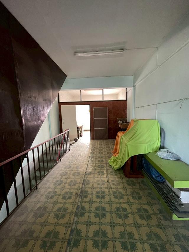 บ้านตึกแถว บ้านติดถนน 16