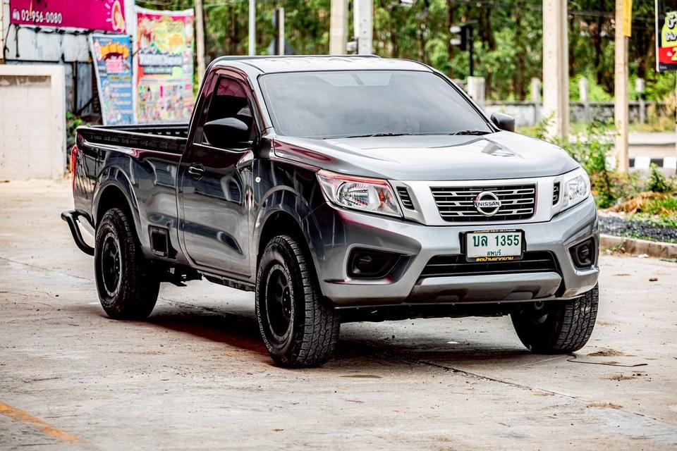 NISSAN NAVARA NP300 2.5 SL SINGLE CAB สีเทา ปี 2017 มือเดียวป้ายแดง