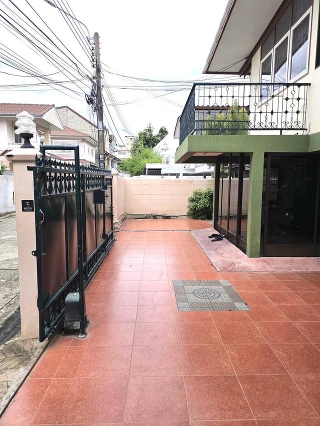 บ้านเดี่ยว 2 ชั้น เช่า ลาดพร้าว 64 4ห้องนอน 3ห้องน้ำ 6