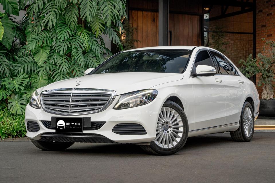 Mercedes-Benz C180 Exclusive ปี 2015 📌เข้าใหม่วันนี้! 𝐁𝐄𝐍𝐙 𝐂𝟏𝟖𝟎 สวย 𝐄𝐱𝐜𝐥𝐮𝐬𝐢𝐯𝐞 ระดับ AAA+ ❤️‍🔥