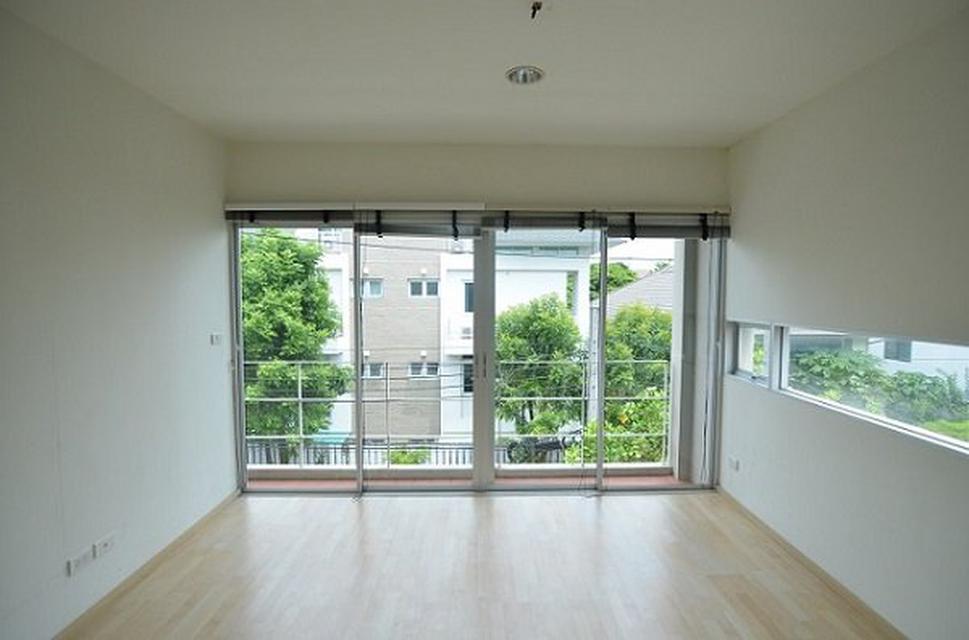 NOBLE CUBE PATTAKARN for rent 3  storey 2
