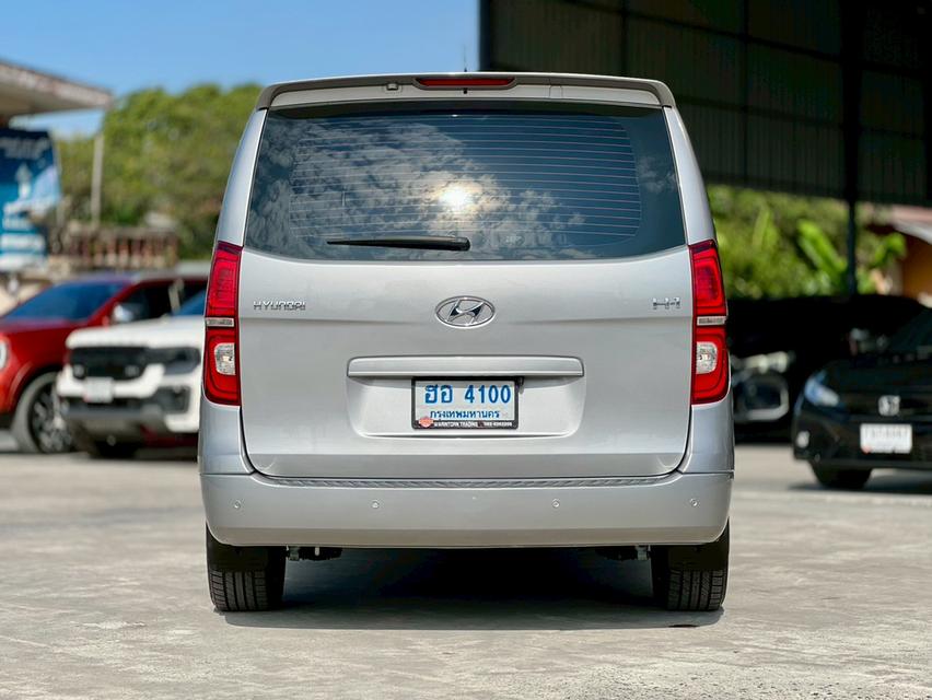 HYUNDAI H1 TOURING ปี 2018 โฉม ปี08-18