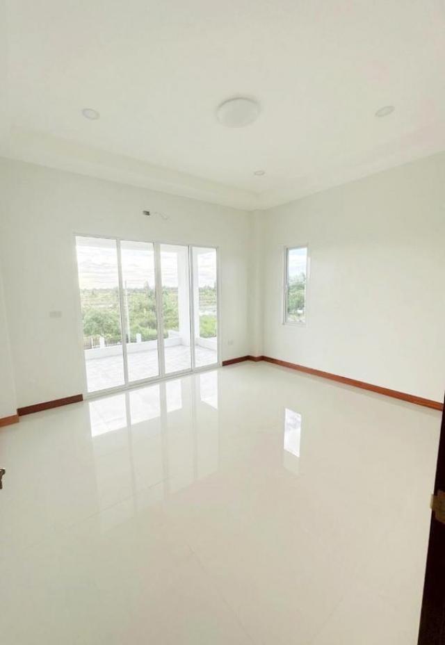 ขาย บ้านเดี่ยว สร้างใหม่ ศาลายา นครปฐม 185 ตร.วา 4 นอน 4 น้ำ 6
