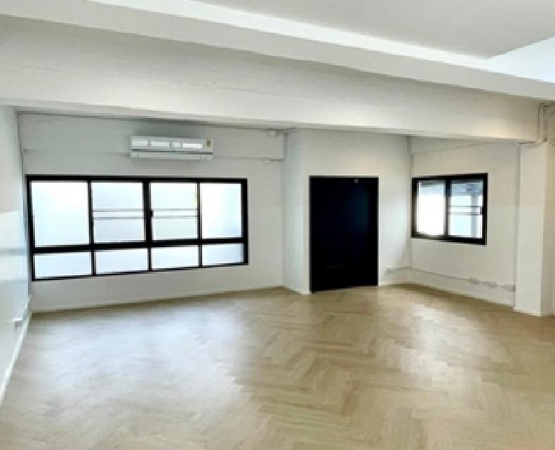 ให้เช่าทาวน์โฮม / Home Office 6 ชั้น พื้นที่ใช้สอย 350 ตารางเมตร ย่านสุขุมวิท 101 ซอยปุณณวิถี 3