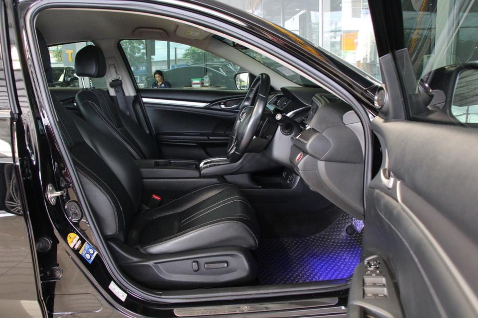 รหัสรถ TKG9001 HONDA CIVIC FC 1.5 TURBO RS ปี 2018 11