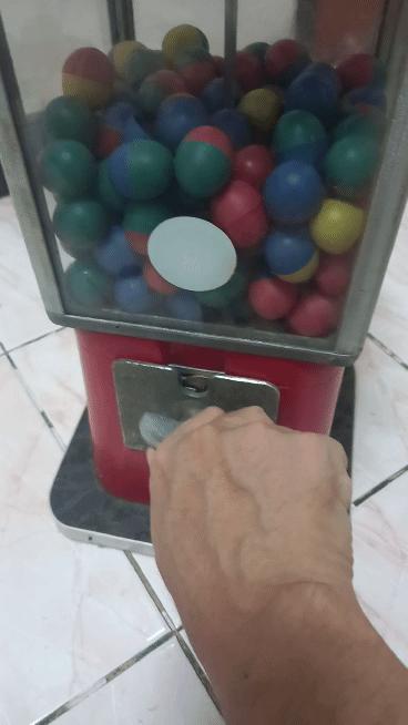 #รับคนละครึ่ง โหลไข่ใช้งานได้ปกติ ช่องรับเหรียญ 5