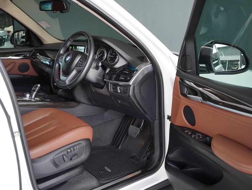 รหัสรถ BM5678 BMW X5 sDrive25d F15 ปี 2018 10