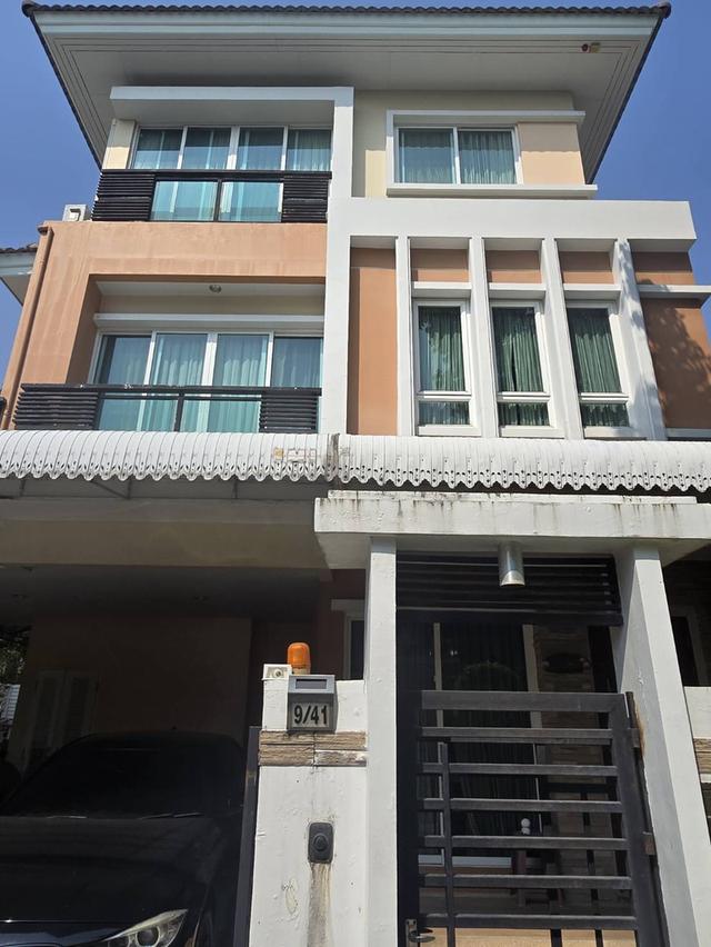 ขายบ้านเดี่ยว ราคาพิเศษ หมู่บ้านบางกอก บูเลอวาร์ด รามอินทรา กม.2 1