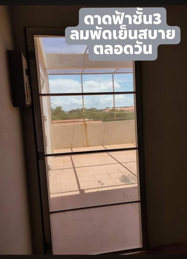 อาคารพาณิชย์ 3 ชั้น 3 ห้องนอน 4ห้องน้ำ พร้อมเครื่องปรับอากาศและอุปกรณ์ 7