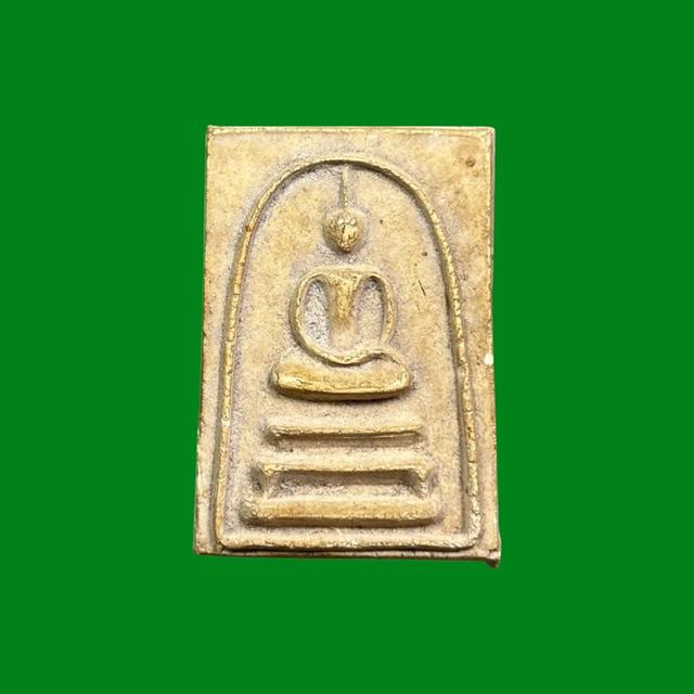 พระสมเด็จ พิมพ์ใหญ่ เนื้อเก่าๆ