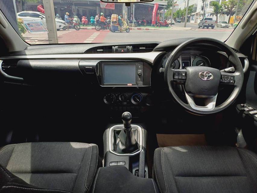 ปี2021 TOYOTA REVO PRERUNER E PLUS เกียร์MT NOT ไม่ขยับ สีเดิมทั้งคัน