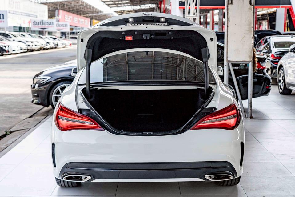 รหัสรถ NP4848 BENZ CLA250 AMG FACELIFT ปีรถ : 2018 9