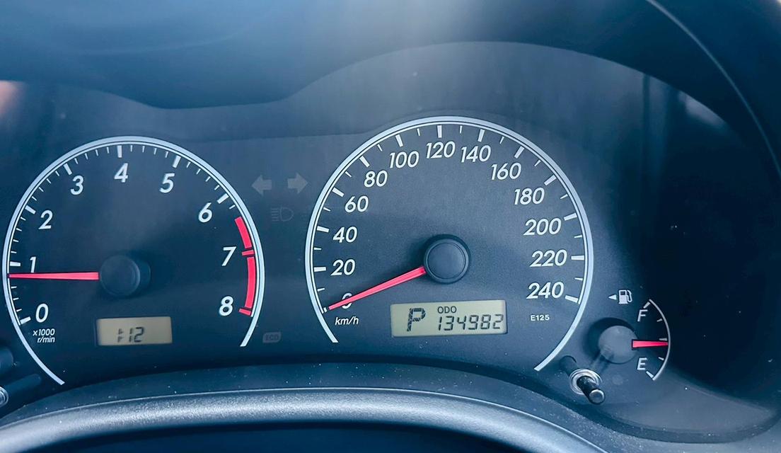 Toyota Altis 1.6E CNG ปี 2012  ไมล์น้อย  14