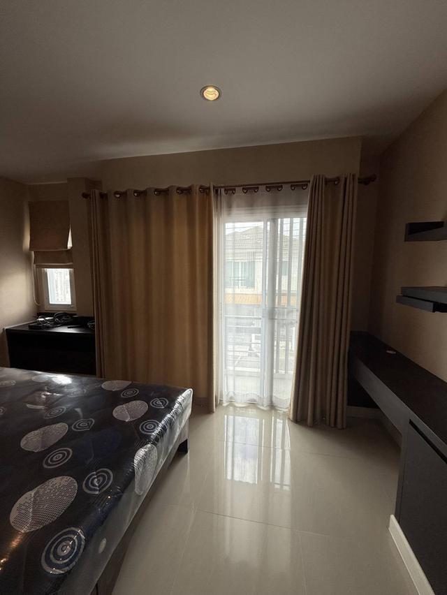 บ้านจัดสรรค์โครงการดิเออบาน่า 16