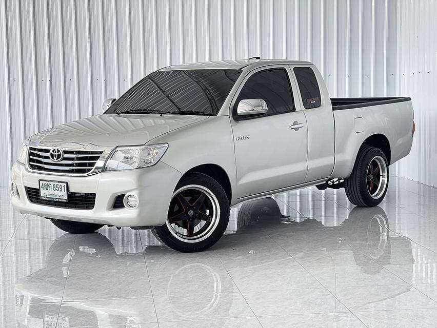 Toyota Vigo 2.7J SmartCab เบนซิน เกียร์ธรรมดา ปี2013