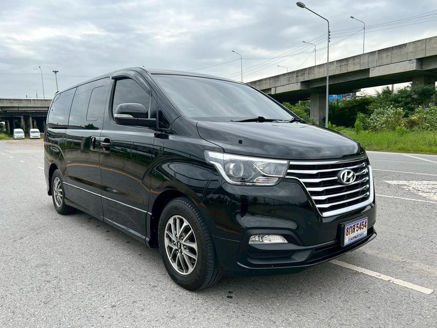 HYUNDAI H1 2.5 ELITE (MNC) ปี 2020 