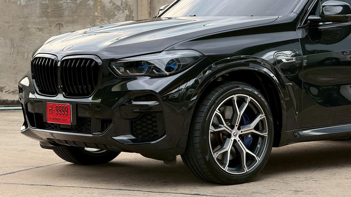 BMW X5 xDrive45e M Sport รถออกสิ้นปี 2022 ไมล์ 43,xxx กม.