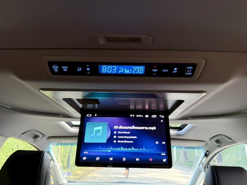 TOYOTA ALPHARD 2.5 SC package 13