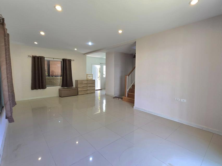 ให้เช่า ขายบ้าน ภัสสร เพรสทีจ รังสิต คลอง 2 หลังมุม 5