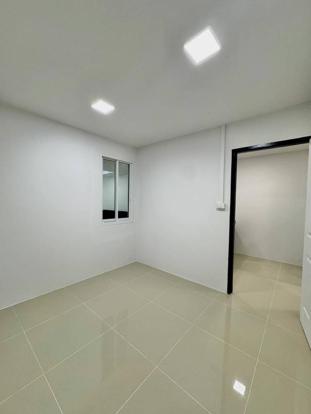 หมู่บ้านสรรทัศน์ธานี2 12