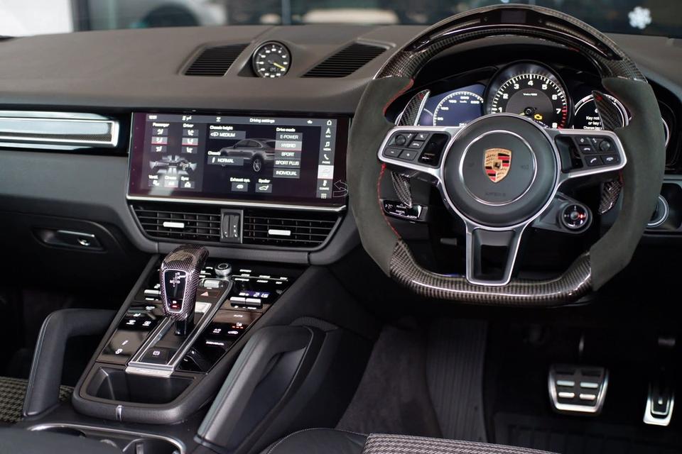 Cayenne E-Hybrid Coupe Lightweight