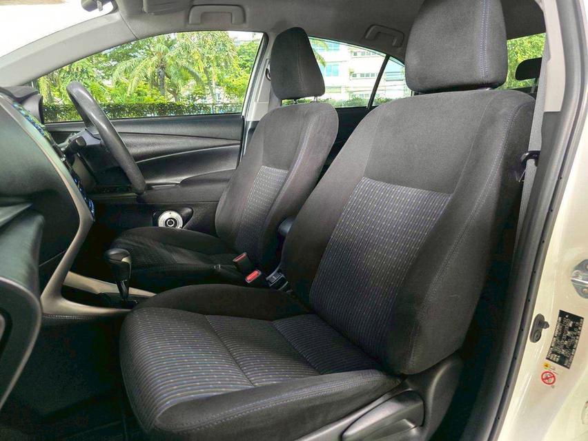 Toyota Yaris 1.2E ปี18 9