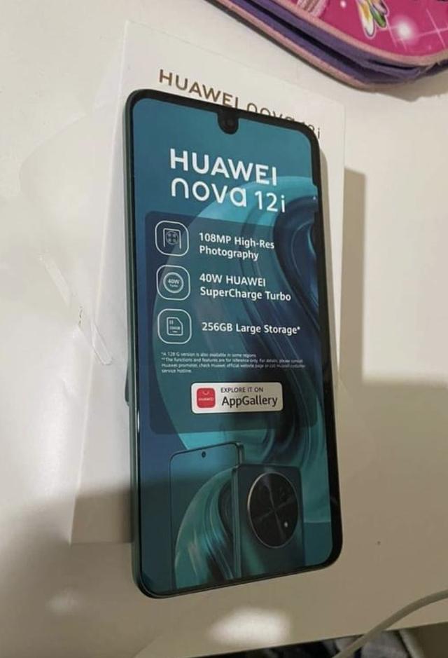 มือถือ Huawei Nova 12i 3