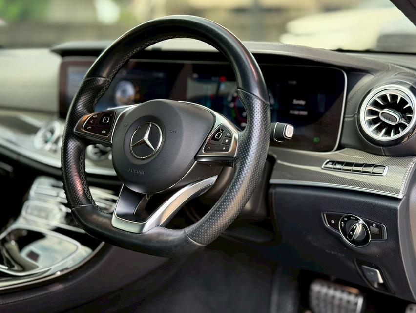 ปี 2018 BENZ E-CLASS, E350e 2.0 AMG DYNAMICโฉม W213 ปี16-24 สีเทา(สีเดิมสีดำ)ตัวท็อปสุดหลังคาซันรูฟ 16