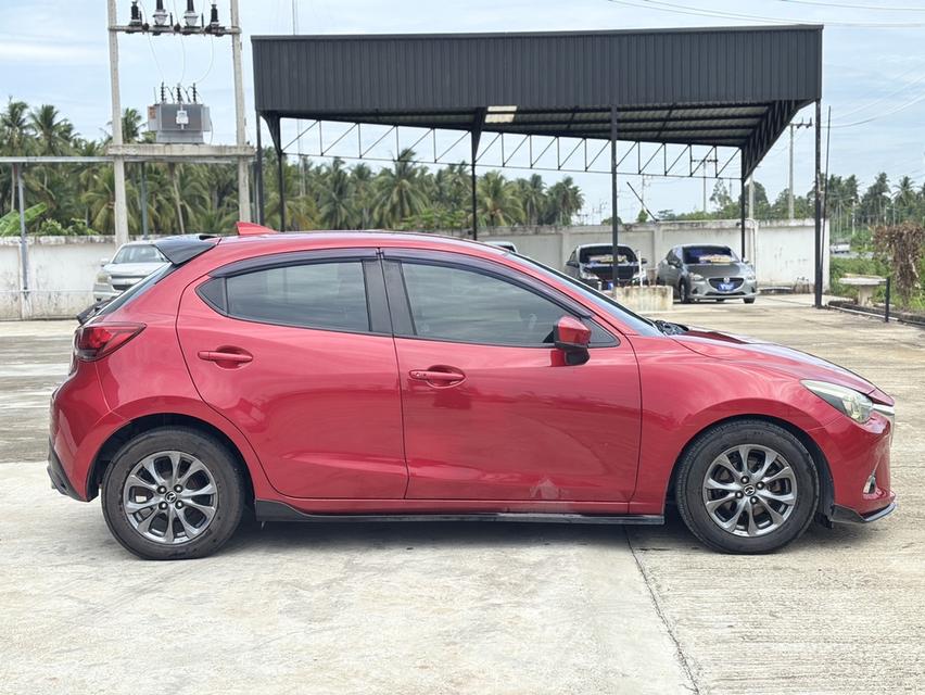 ขายรถ Mazda2.1.3 Skyactiv Sports High Plus (MY17) รูปย่อยที่ 4