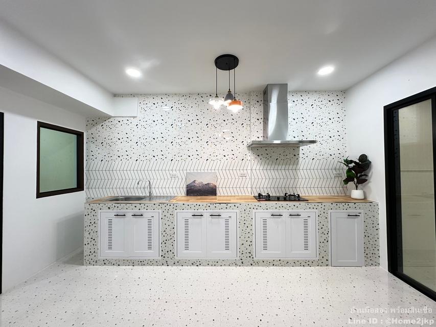 ศรีนครพัฒนา 2 นวมินทร์ 11