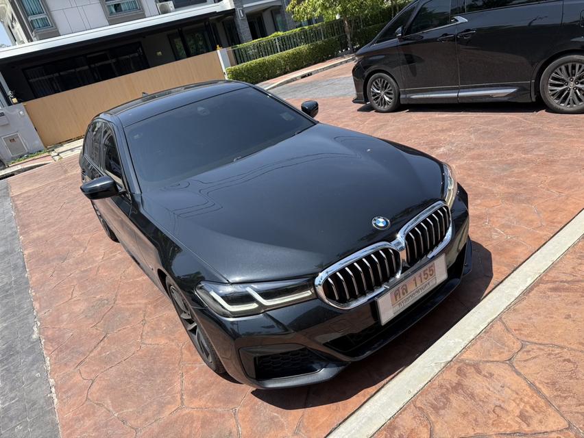 รหัสรถ KPV1155 2021 จด22 BMW 520d M Sport