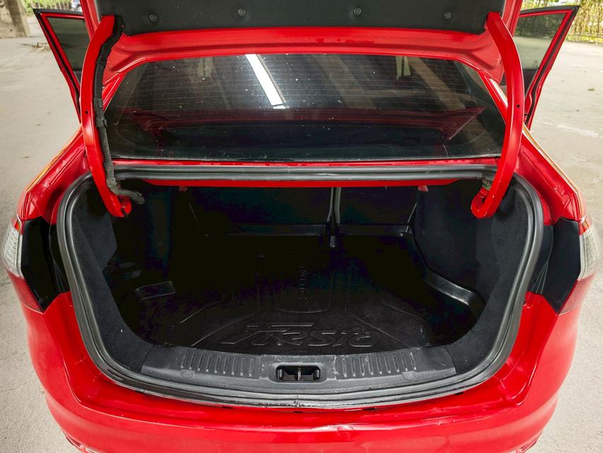 Ford Fiesta 1.0 Turbo Eco Boost AT ปี 2015 รถสวยไมล์น้อย 79,xxx 18