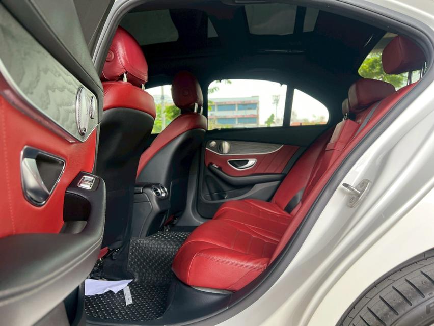 ขายรถ Benz C350e AMG W205 ปี 2017 สีขาว เกียร์ออโต้ 12