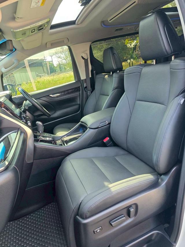 Toyota ALPHARD 2.5SC PACKAGE สีขาว ปี 2024 ไมล์ 60,000 กม. 9