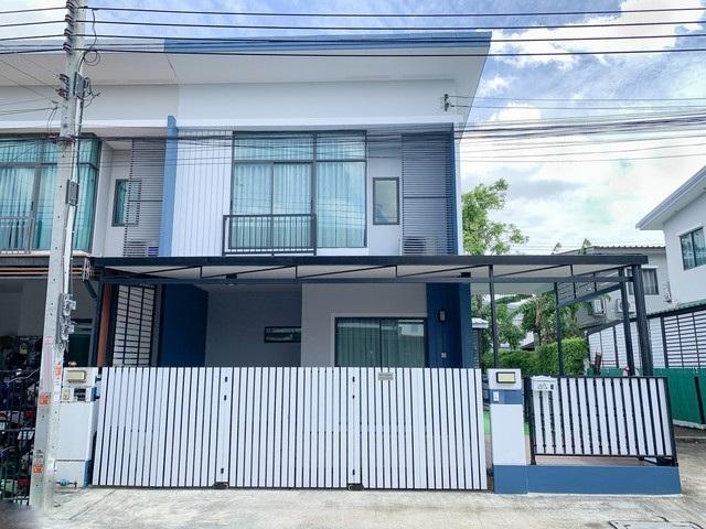 ขายทาวน์โฮม 2 ชั้นหลังมุม รีโนเวทใหม่ พฤกษาวิลล์ 97 วงแหวน-อ่อนนุช ถนนกาญจนาภิเษก 39 ซอยกิ่งแก้ว 25/1 ใกล้นิคมเจโม